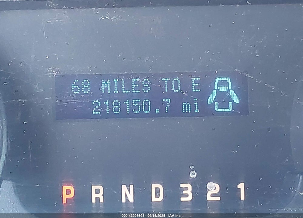 2011 FORD F-150 VIN: 1FTMF1CM5BKD52759