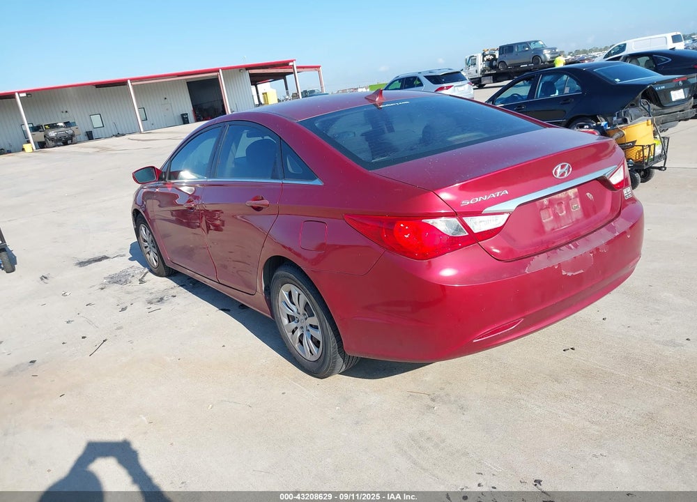 2011 HYUNDAI SONATA VIN: 5NPEB4AC2BH046077