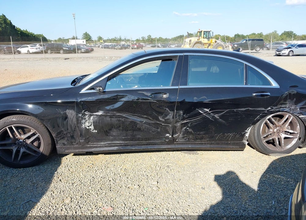 2019 MERCEDES-BENZ S CLASS VIN: WDDUG8GB4KA458761