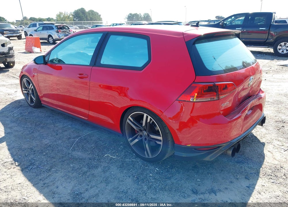 2016 VOLKSWAGEN GOLF GTI SE W/PERFORMANCE PACKAGE 2-DOOR VIN: 3VWY47AU3GM002623