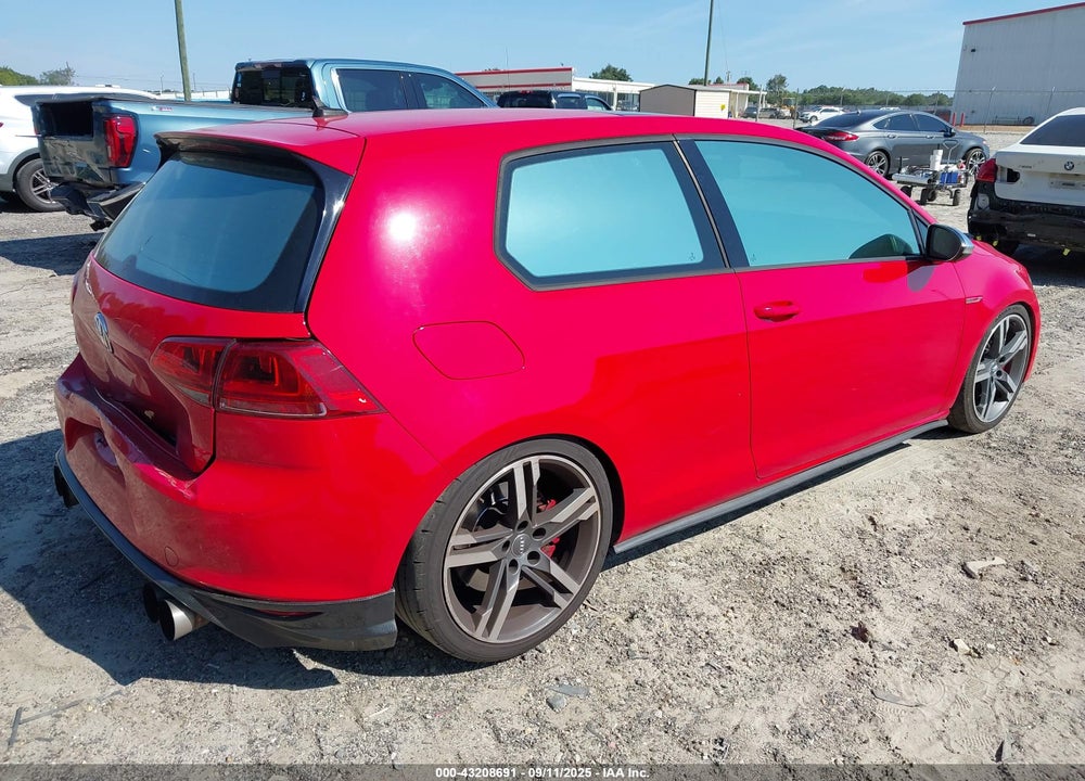 2016 VOLKSWAGEN GOLF GTI SE W/PERFORMANCE PACKAGE 2-DOOR VIN: 3VWY47AU3GM002623