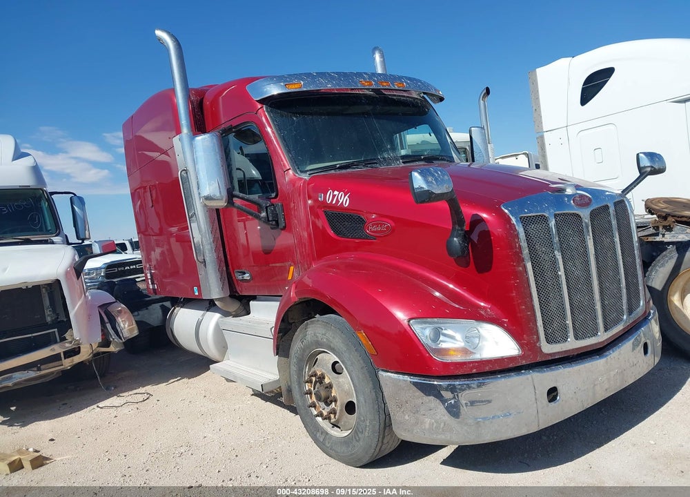 2020 PETERBILT 579 VIN: 1XPBDP9X8LD640796