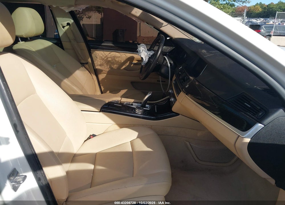 2014 BMW 5 SERIES VIN: WBA5A7C51ED616483