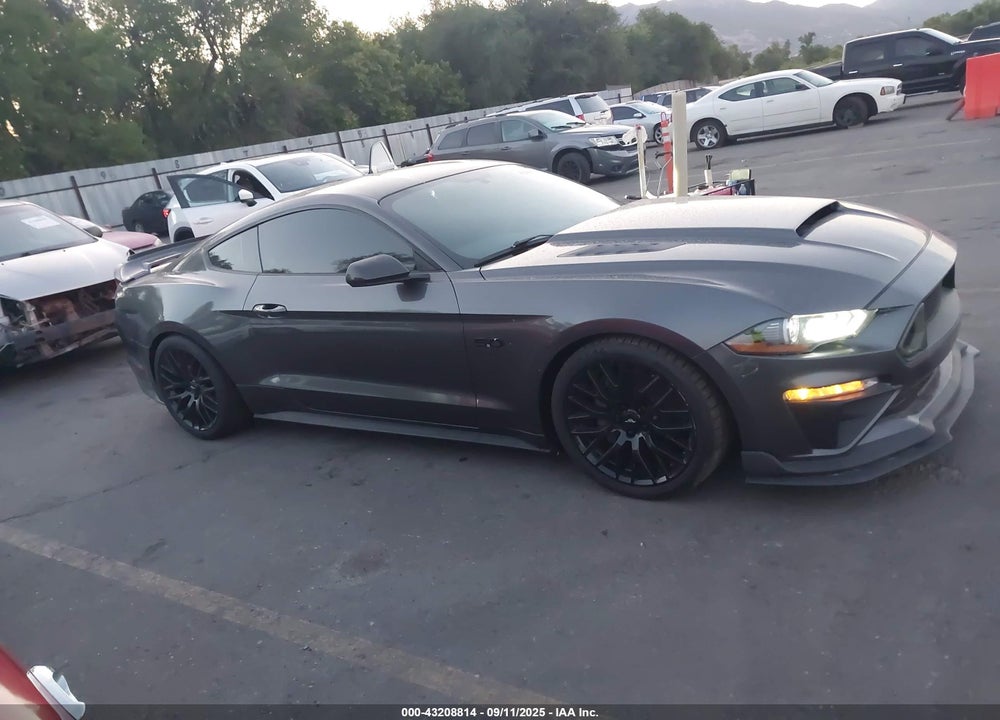 2018 FORD MUSTANG VIN: 1FA6P8CF4J5185412