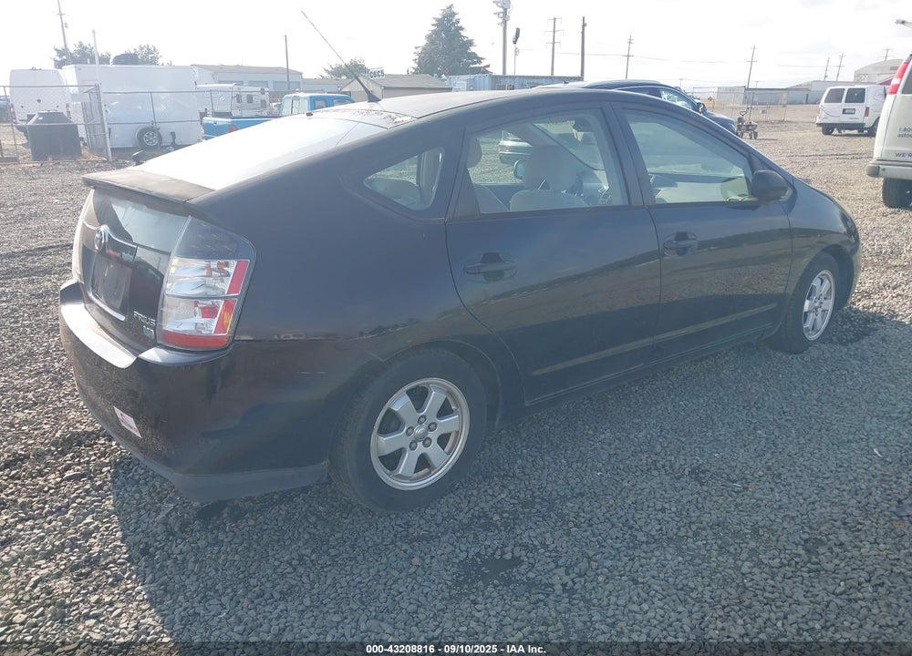 2005 TOYOTA PRIUS VIN: JTDKB20U453103770