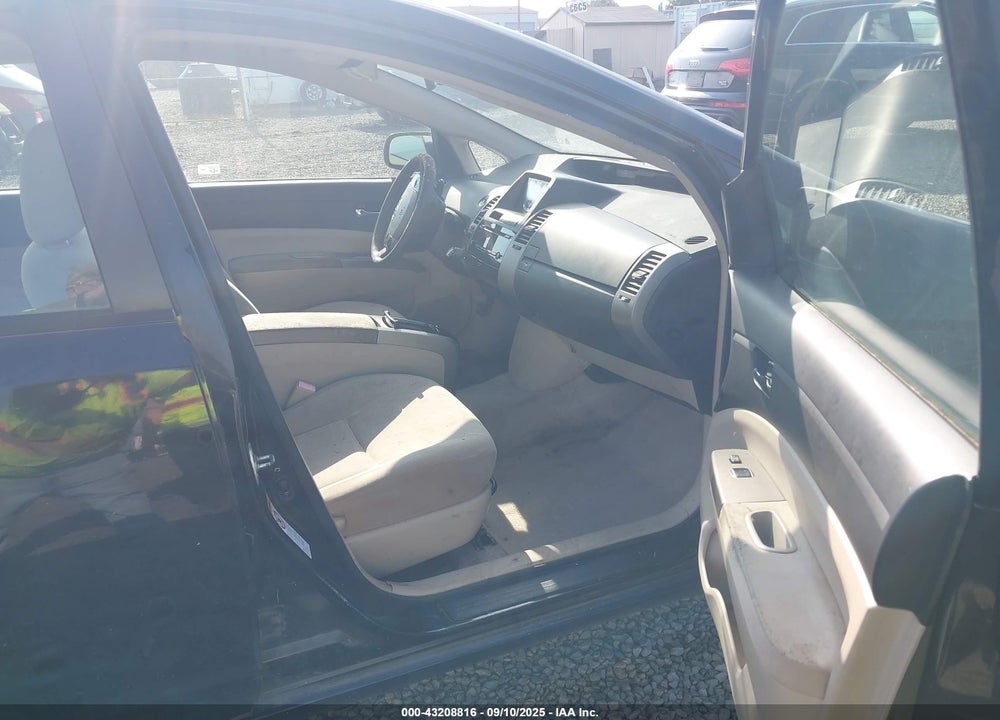 2005 TOYOTA PRIUS VIN: JTDKB20U453103770
