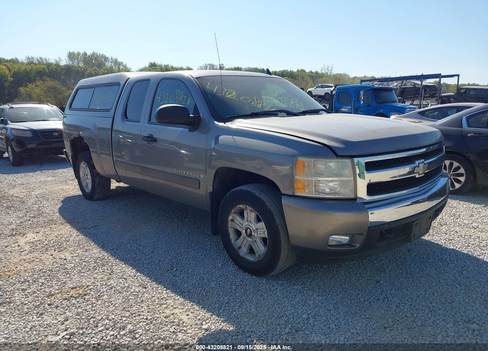 2007 CHEVROLET SILVERADO 1500 LT1 VIN: 2GCEK190771691843