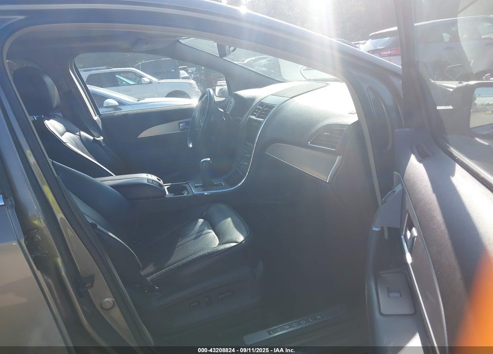 2012 LINCOLN MKX VIN: 2LMDJ8JK1CBL11257