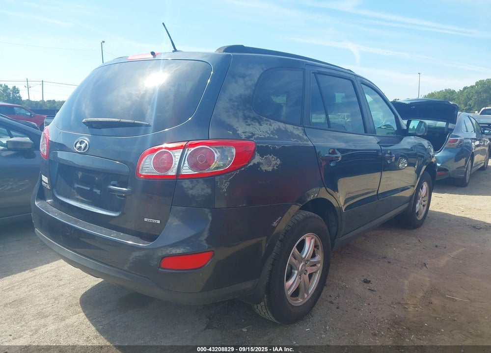 2012 HYUNDAI SANTA FE VIN: 5XYZGDABXCG126021