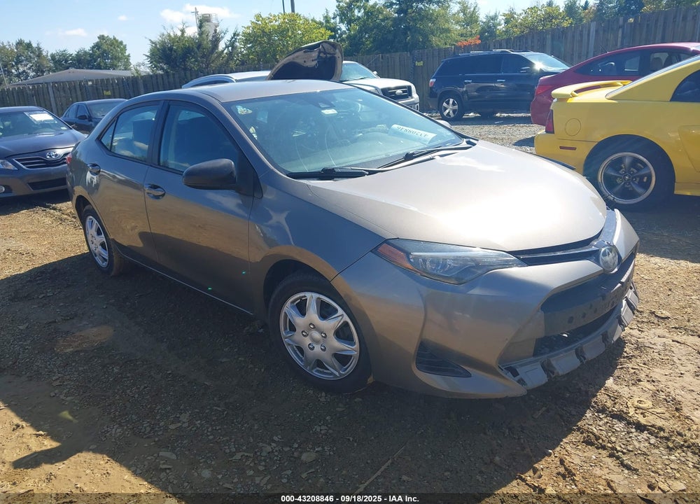 2018 TOYOTA COROLLA LE VIN: 2T1BURHE6JC979273