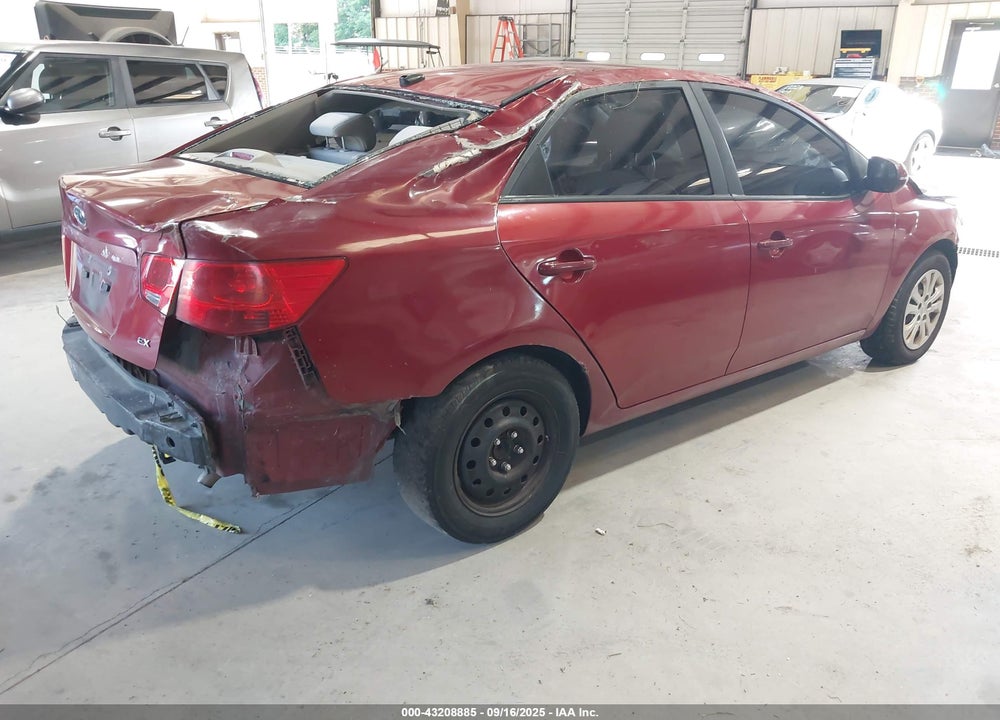 2011 KIA FORTE EX VIN: KNAFU4A27B5365915