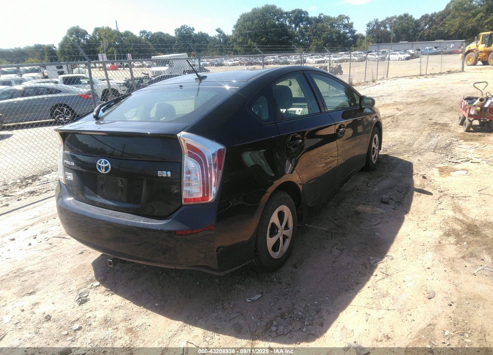2015 TOYOTA PRIUS VIN: JTDKN3DU1F1899981