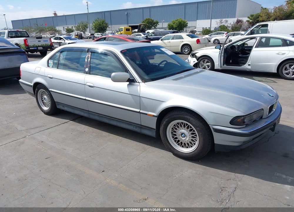 1998 BMW 740IL VIN: WBAGJ832XWDM22461