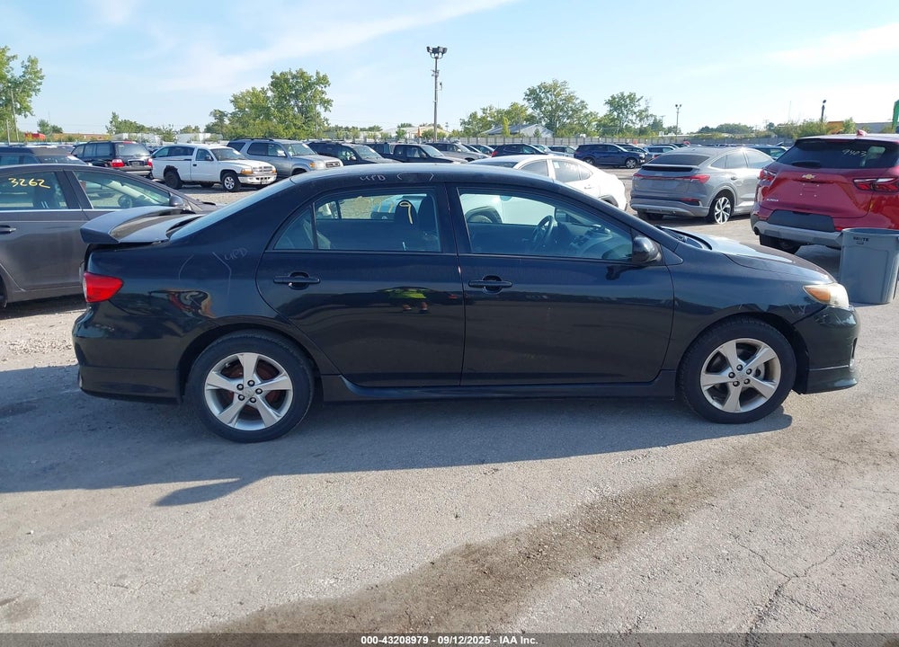 2013 TOYOTA COROLLA S VIN: 2T1BU4EE0DC988272