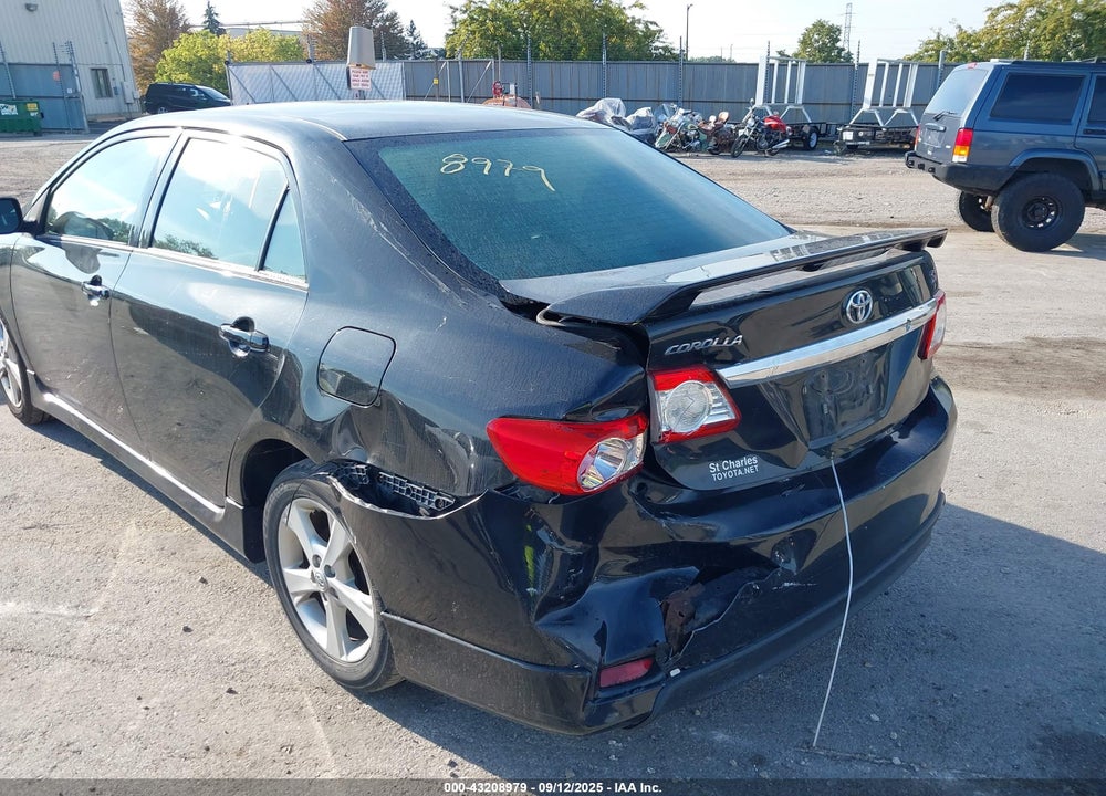 2013 TOYOTA COROLLA S VIN: 2T1BU4EE0DC988272