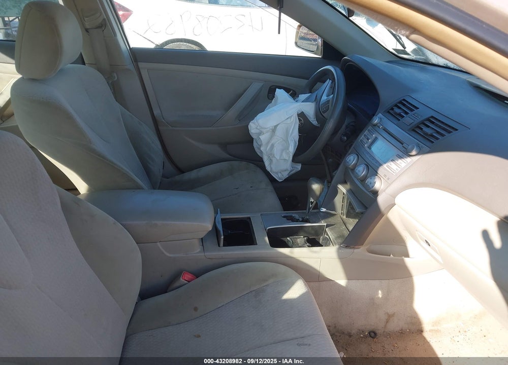 2011 TOYOTA CAMRY LE VIN: 4T1BF3EK8BU153641