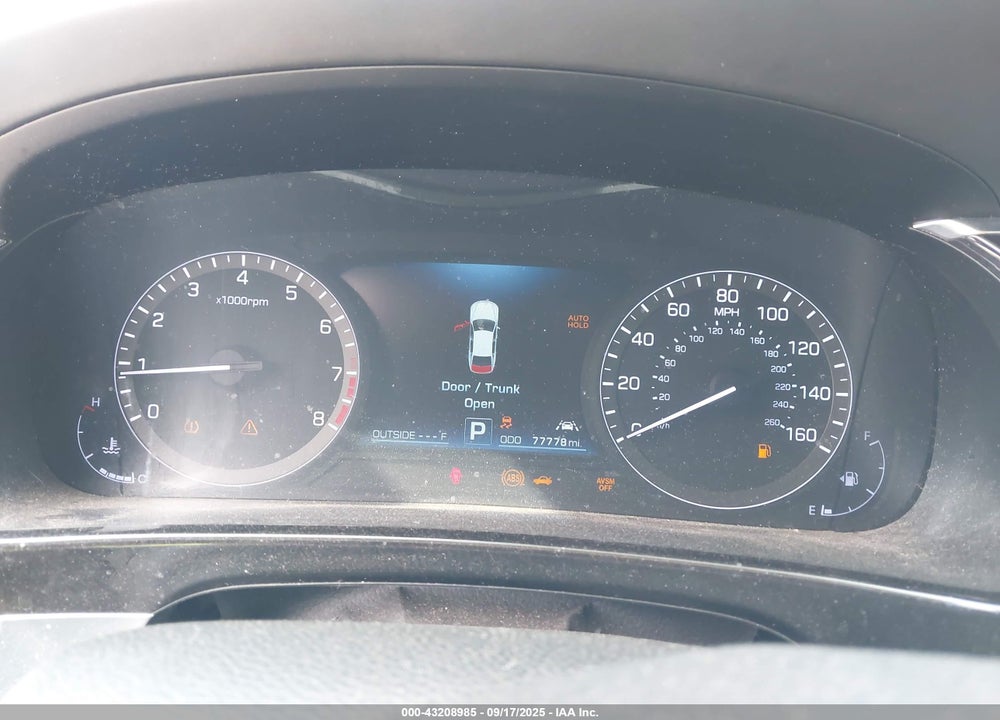 2016 HYUNDAI EQUUS VIN: KMHGH4JH9GU104049