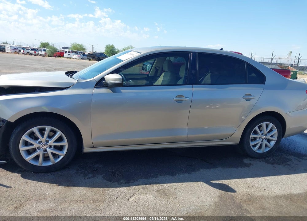 2012 VOLKSWAGEN JETTA VIN: 3VWDP7AJXCM467020