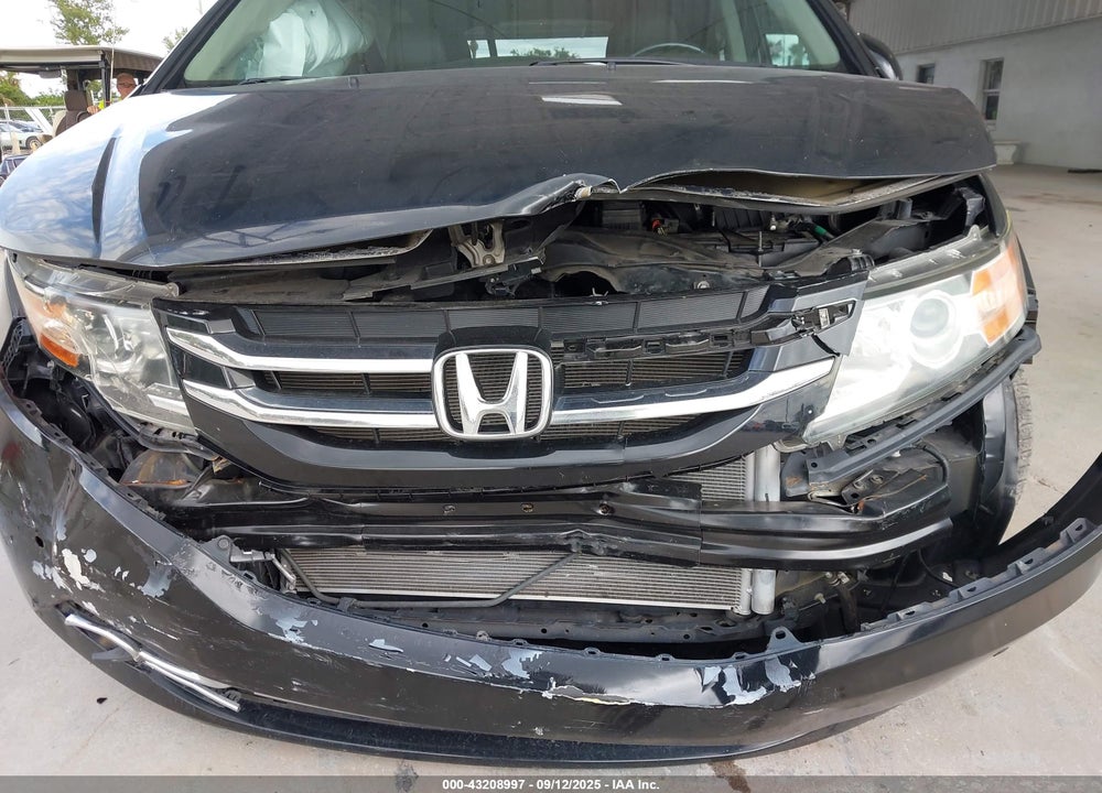 2016 HONDA ODYSSEY VIN: 5FNRL5H97GB117097