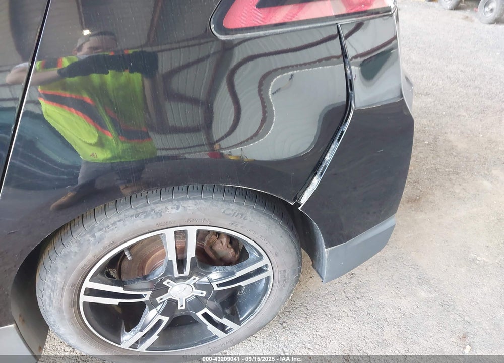 2012 CHEVROLET VOLT VIN: 1G1RC6E40CU110517