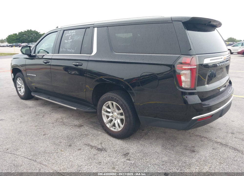 2022 CHEVROLET SUBURBAN VIN: 1GNSCCKD8NR194059