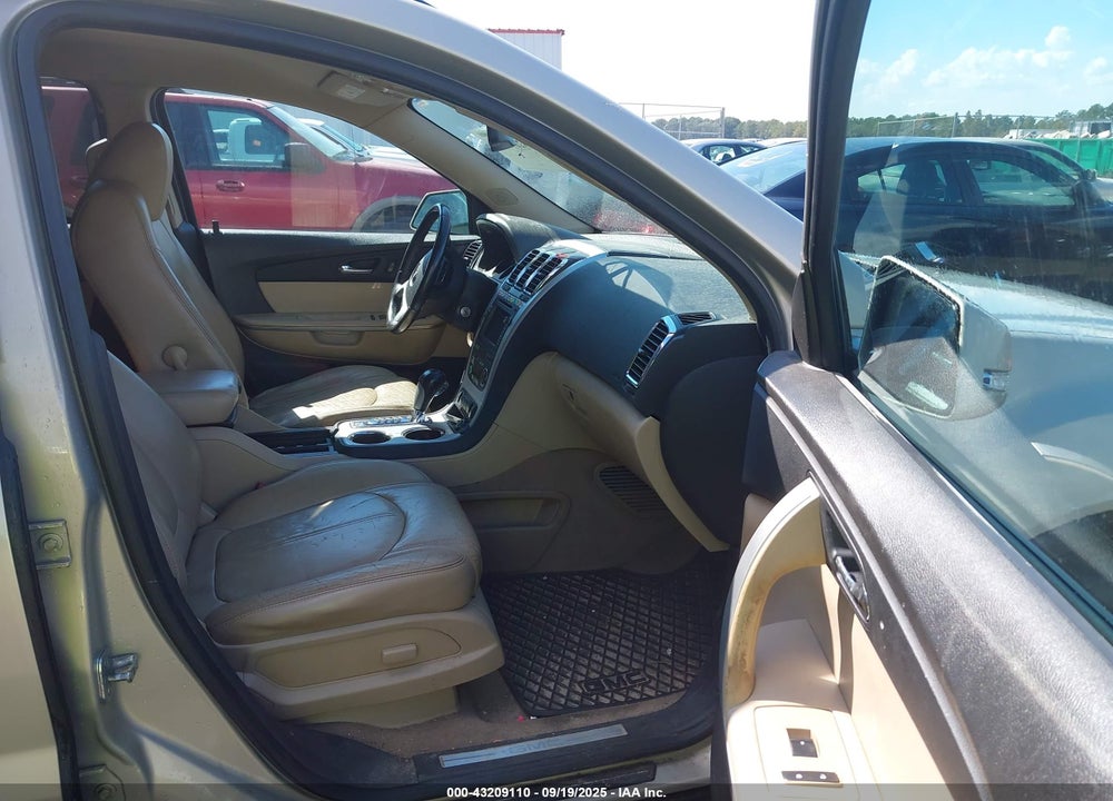 2010 GMC ACADIA VIN: 1GKLVMED0AJ124030