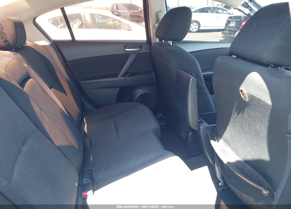 2013 MAZDA 3 VIN: JM1BL1VP8D1784777