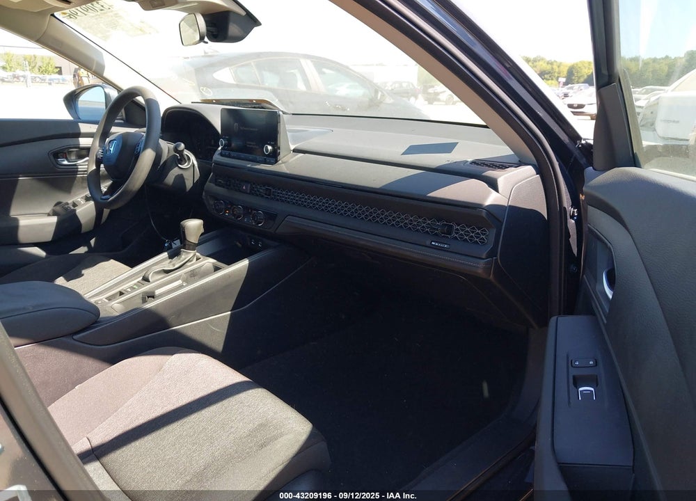 2025 HONDA ACCORD LX VIN: 1HGCY1F22SA058081