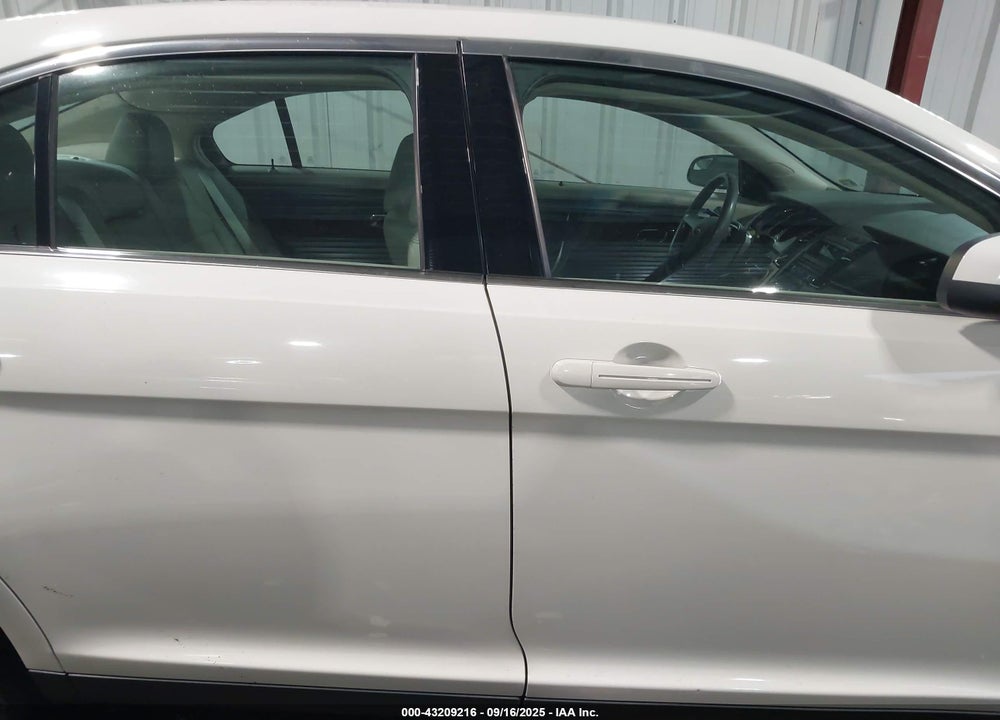2012 FORD TAURUS VIN: 1FAHP2EWXCG123006