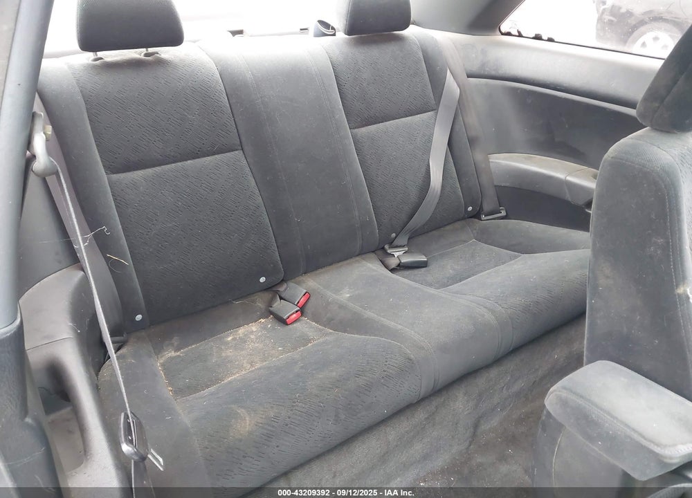 2005 HONDA CIVIC EX VIN: 1HGEM21925L048643