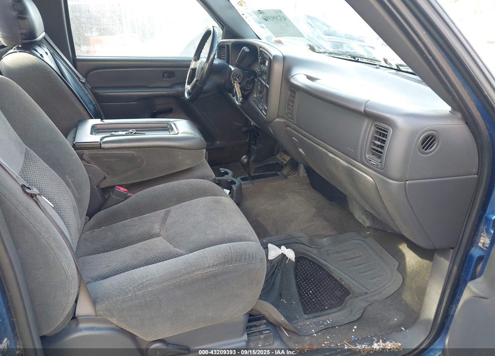 2004 CHEVROLET SILVERADO 1500 LS VIN: 1GCEK14V04E109403
