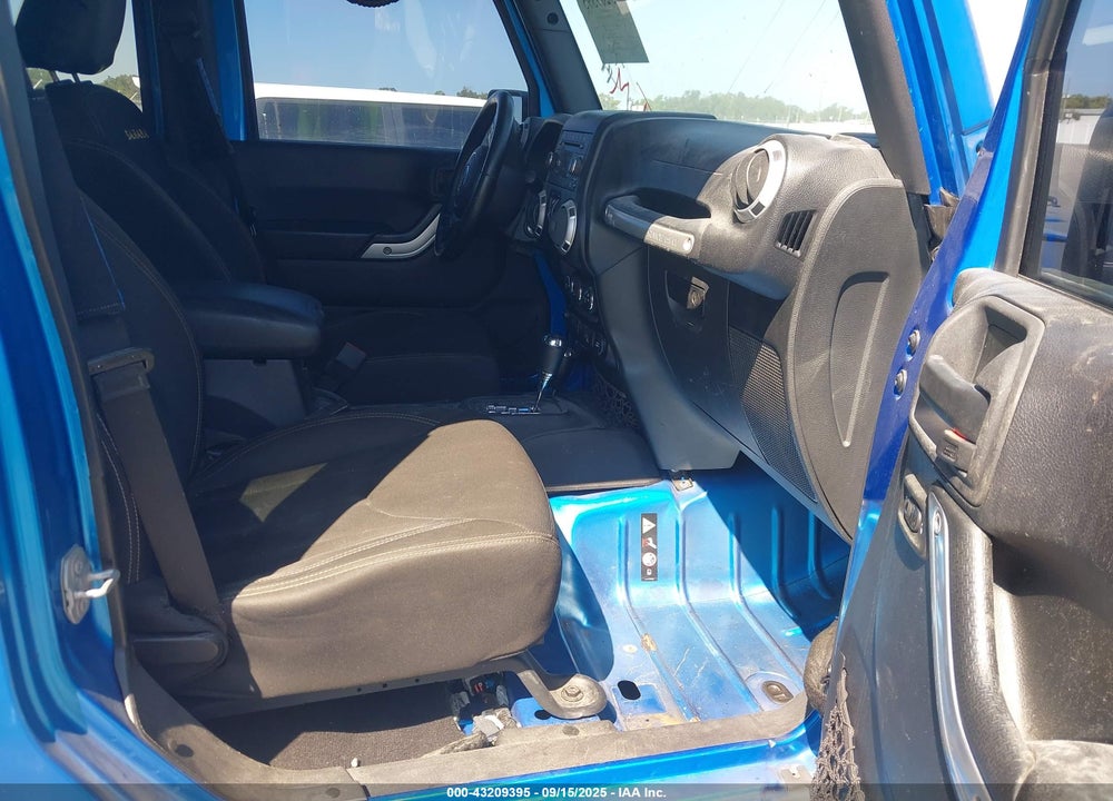 2015 JEEP WRANGLER UNLIMITED VIN: 1C4BJWEG9FL765245