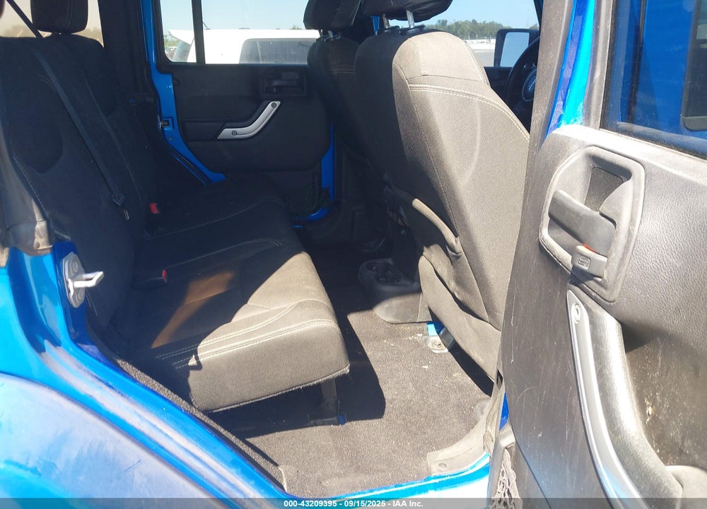 2015 JEEP WRANGLER UNLIMITED VIN: 1C4BJWEG9FL765245