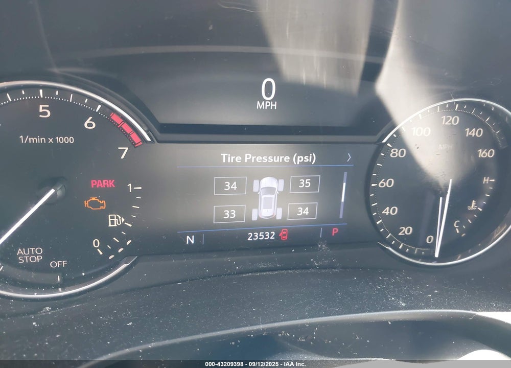 2019 CADILLAC XT4 VIN: 1GYFZCR42KF163623