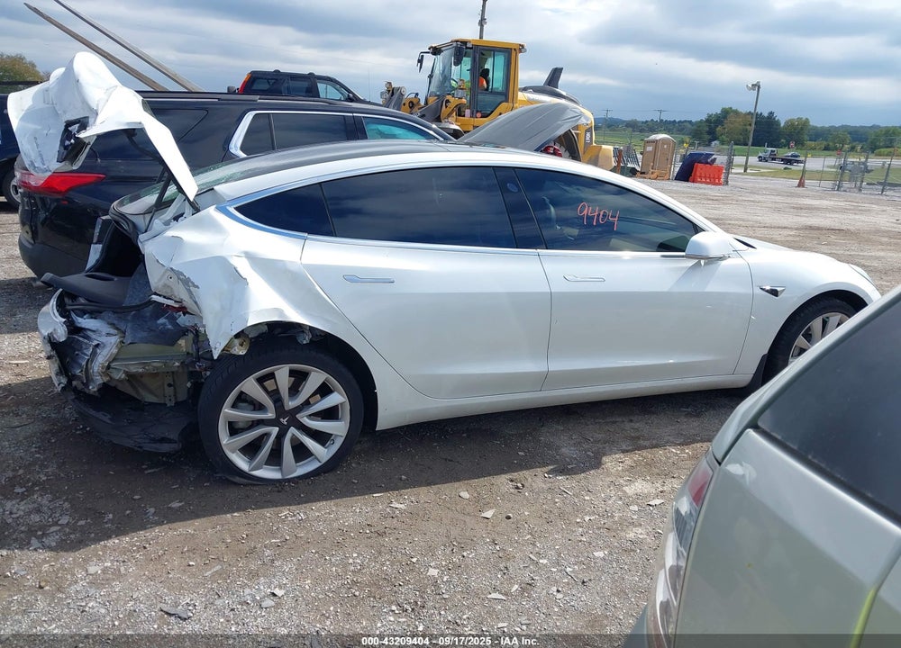 2020 TESLA MODEL 3 VIN: 5YJ3E1EB7LF589083