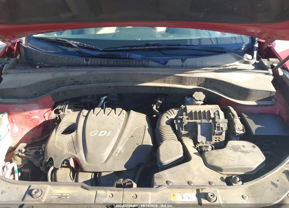 2014 KIA SORENTO LX VIN: 5XYKT4A61EG433211