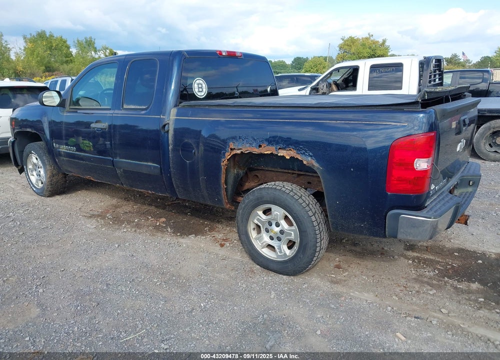 2007 CHEVROLET SILVERADO 1500 LT1 VIN: 2GCEC19C271721662