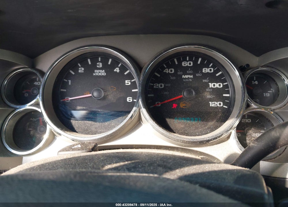 2007 CHEVROLET SILVERADO 1500 LT1 VIN: 2GCEC19C271721662
