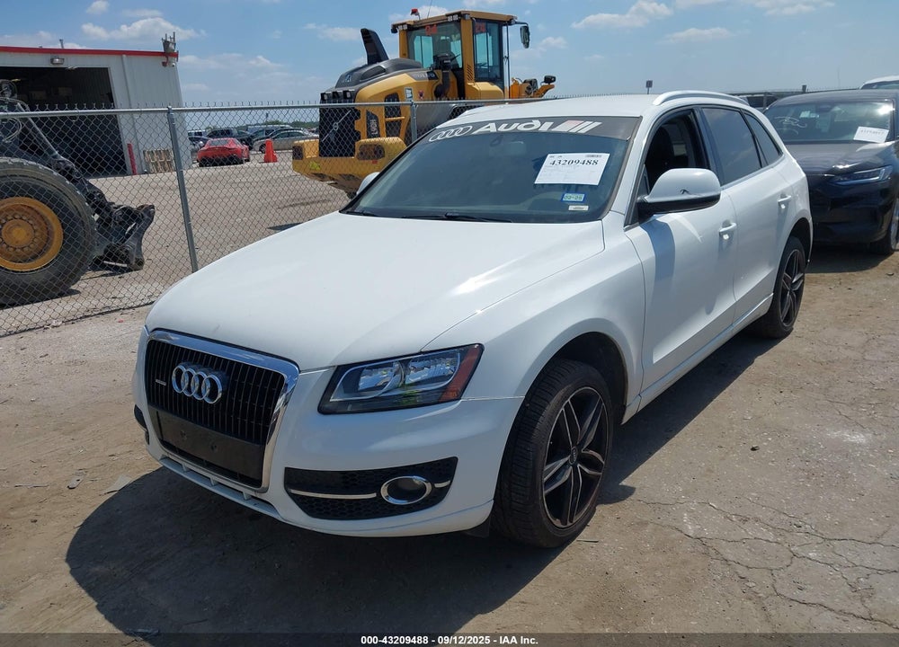 2011 AUDI Q5 2.0T PREMIUM VIN: WA1CFAFP4BA041437