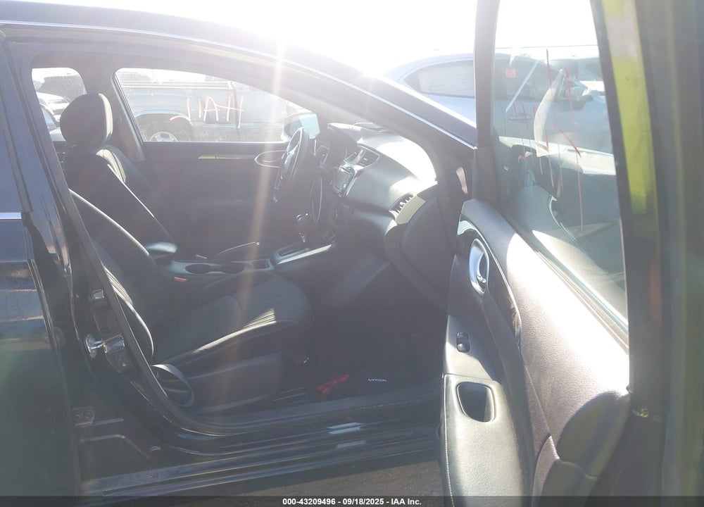 2018 NISSAN SENTRA SV VIN: 3N1AB7AP6JY205481