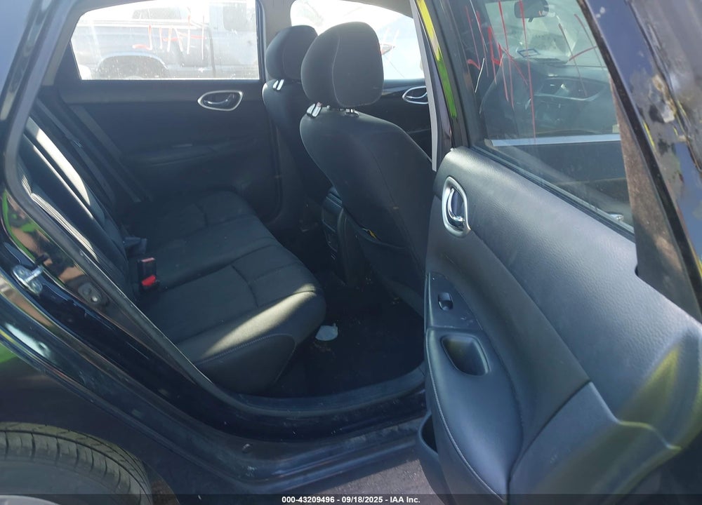 2018 NISSAN SENTRA SV VIN: 3N1AB7AP6JY205481