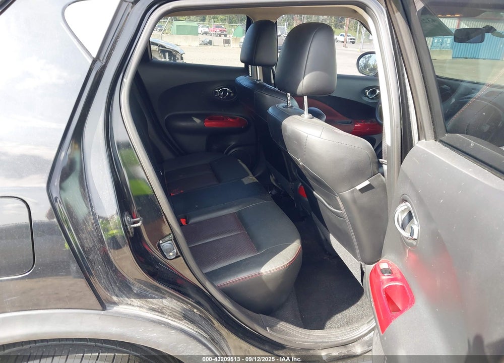 2013 NISSAN JUKE VIN: JN8AF5MRXDT221493