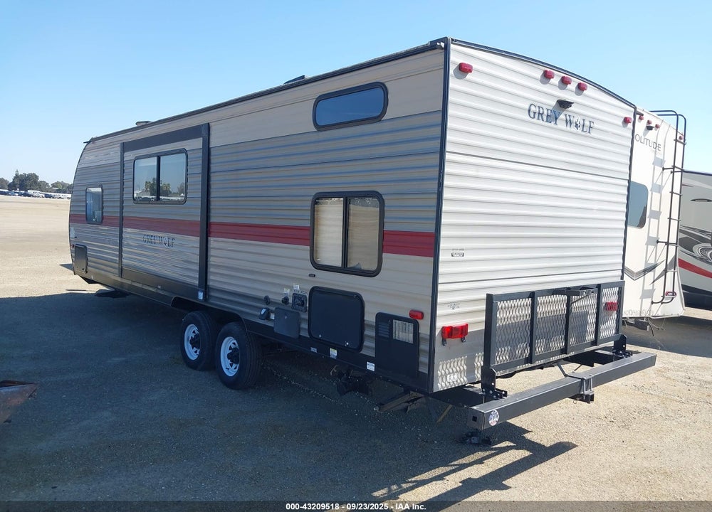 2018 FOREST RIVER GREY WOLF VIN: 4X4TCKY26J9129146