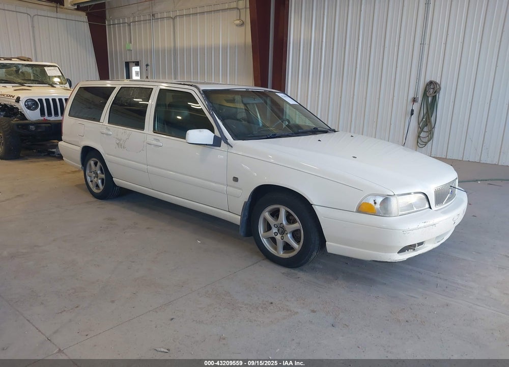 1999 VOLVO V70 VIN: YV1LW55A1X2566705
