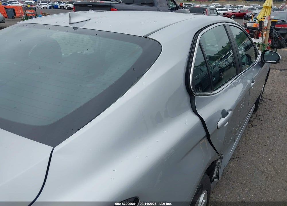 2022 TOYOTA CAMRY VIN: 4T1C11BK4NU071552