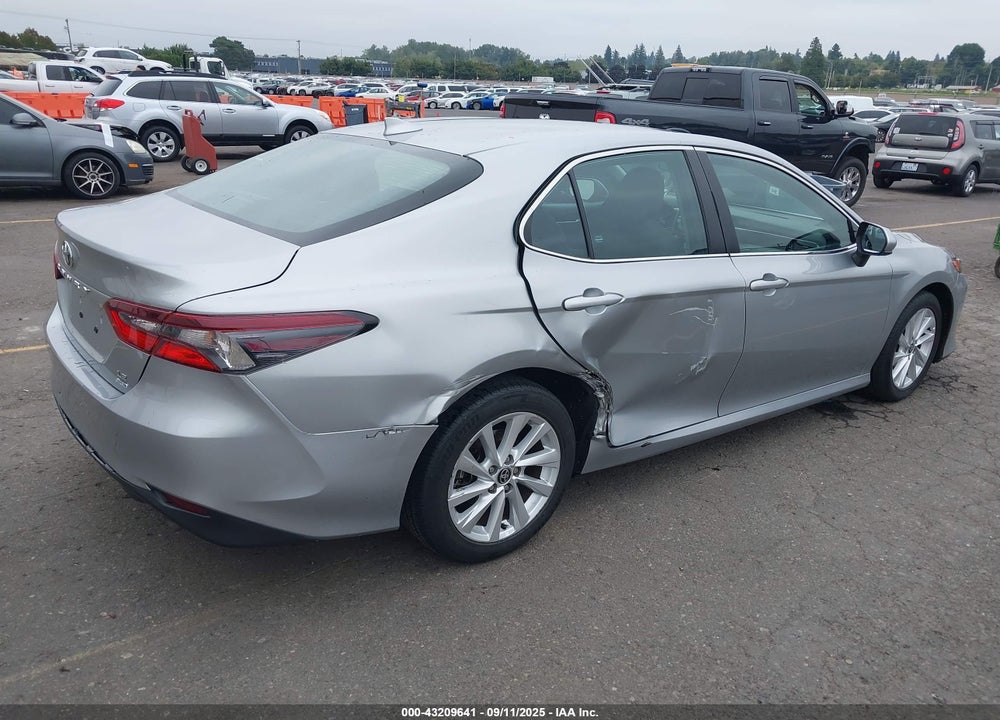 2022 TOYOTA CAMRY VIN: 4T1C11BK4NU071552
