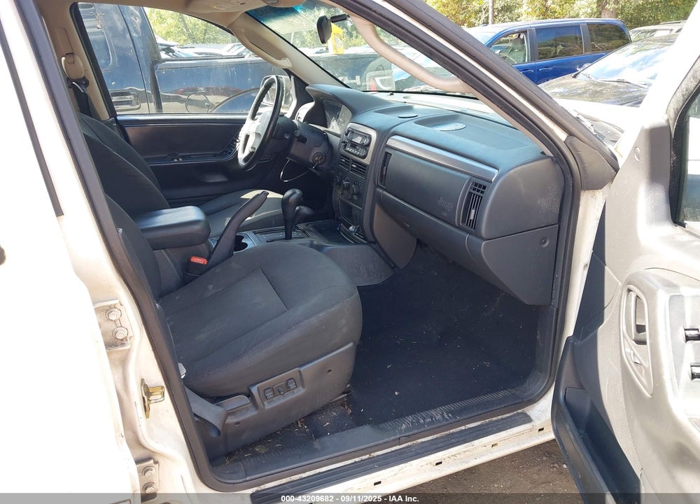2004 JEEP GRAND CHEROKEE LAREDO VIN: 1J4GW48S94C319695