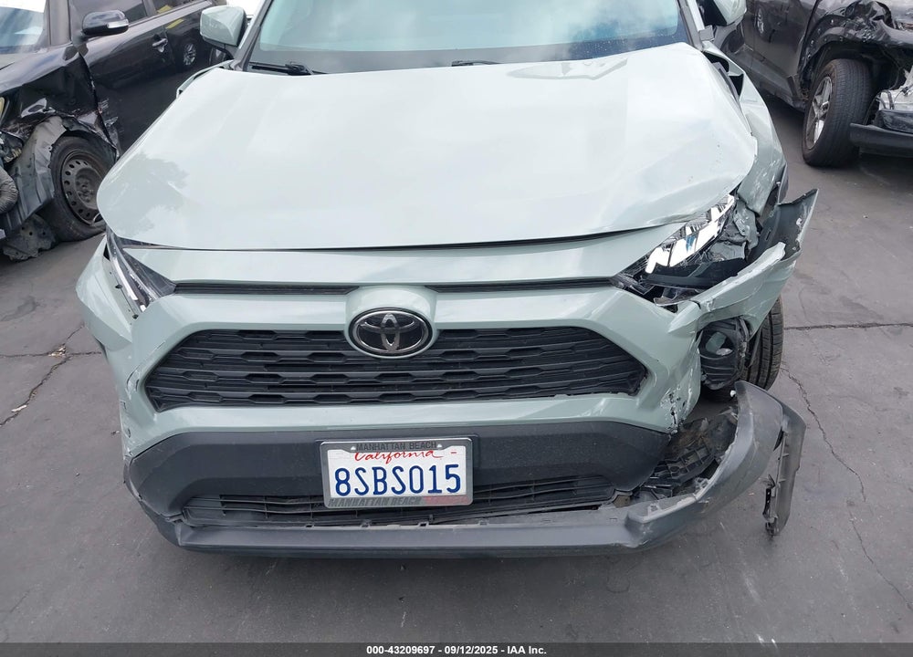 2020 TOYOTA RAV4 XLE VIN: 2T3W1RFV4LW100357