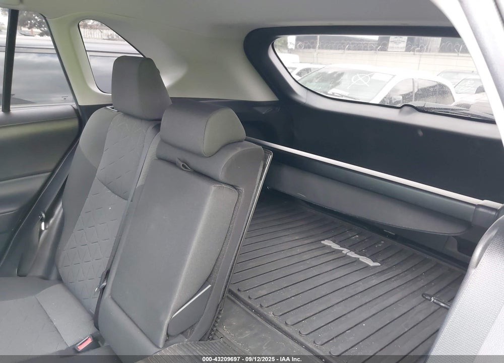 2020 TOYOTA RAV4 XLE VIN: 2T3W1RFV4LW100357