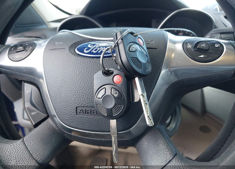 2016 FORD ESCAPE VIN: 1FMCU0G72GUA76340